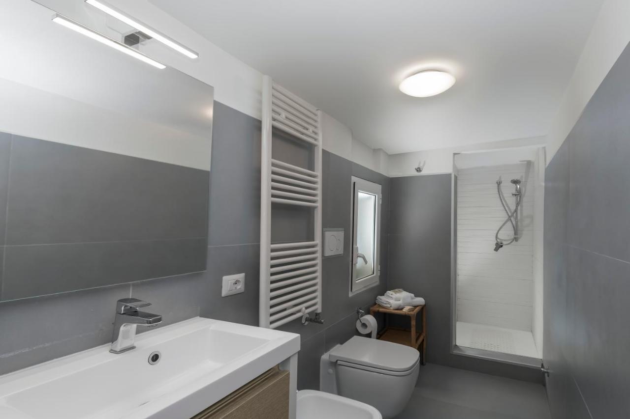 Opera House Apartment Rome Bagian luar foto